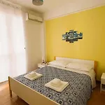 Appartement Margherita Sul Mare - 250 M From The San Giorgio (Messina)